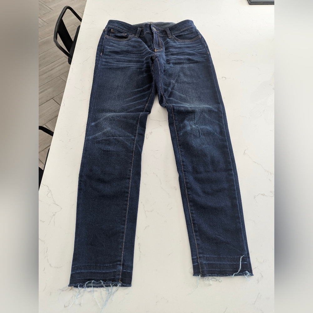 a.n.a Women's Dark Indigo Jeggings with Raw Hem